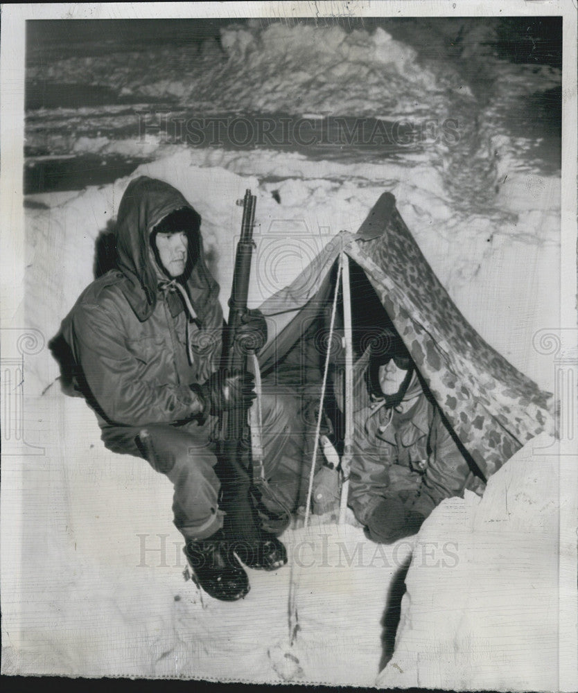 1952 Press Photo Marine Kinslow Ashford In Cold Weather Training Bridgeport - Historic Images