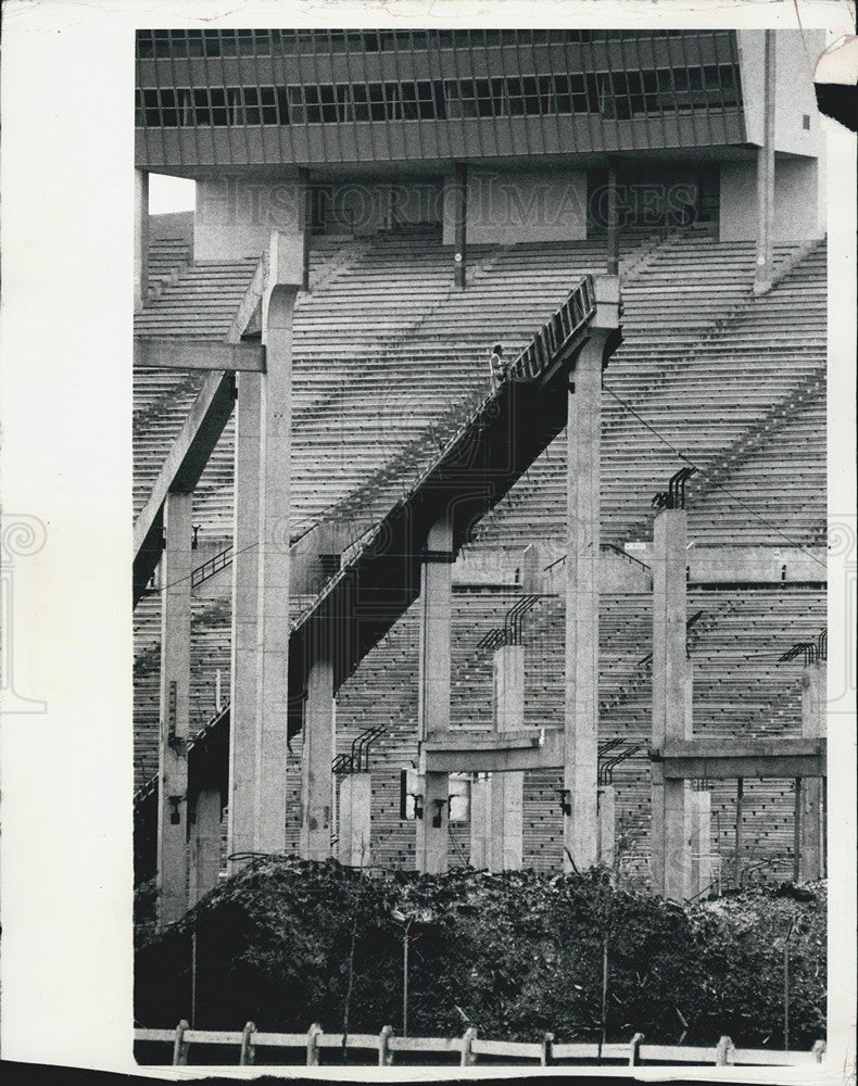 1975 Press Photo Tampa Stadium Construction Site Concrete - Historic Images