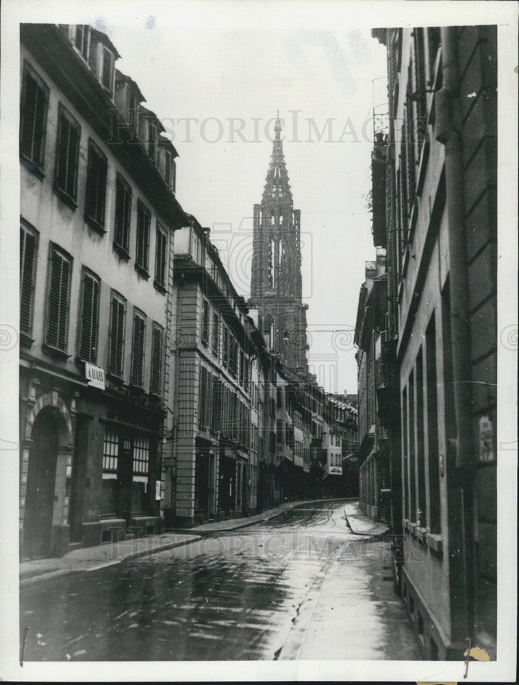 1939 Press Photo Strasbourg France Evacuated Empty Streets - Historic Images