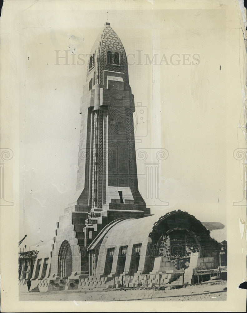 1929 Press Photo Verdun French Soldiers Monument France - Historic Images