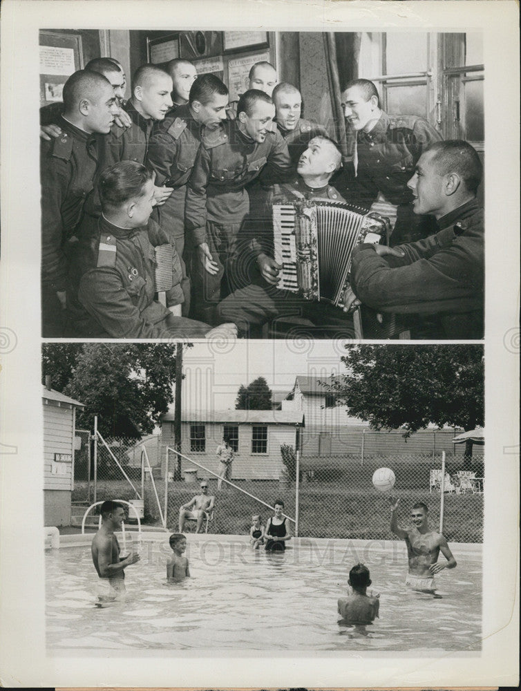 1959 Press Photo Soviet Soldiers In Barracks US Soldiers Playing In Pool - Historic Images