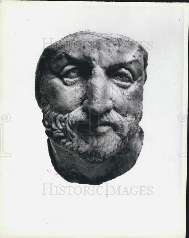 1980 Press Photo Small Ivory Head Portrait of Philip II at Thessaloniki Museum - Historic Images