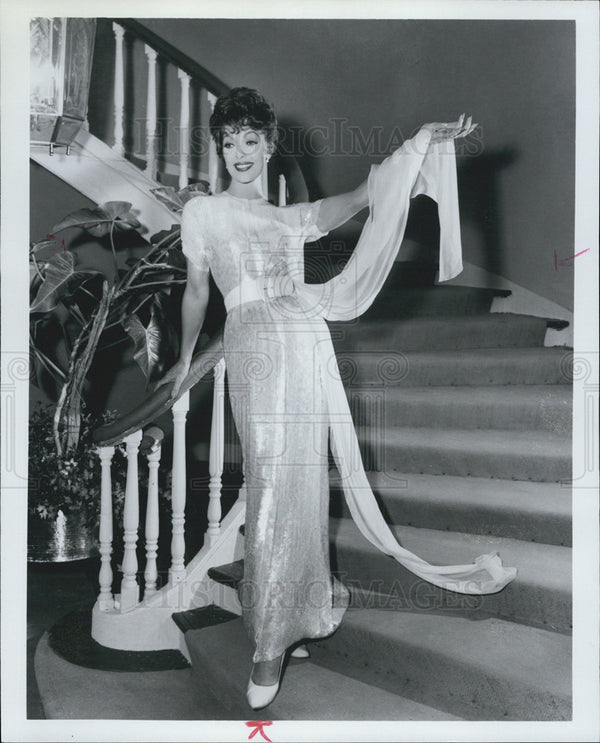 Loretta Young's Entrance One Trademark of 