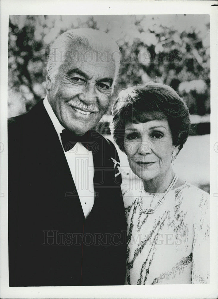 1986 Press Photo Cesar Romero and Jane Wyman on &quot;Falcon Crest&quot; - Historic Images