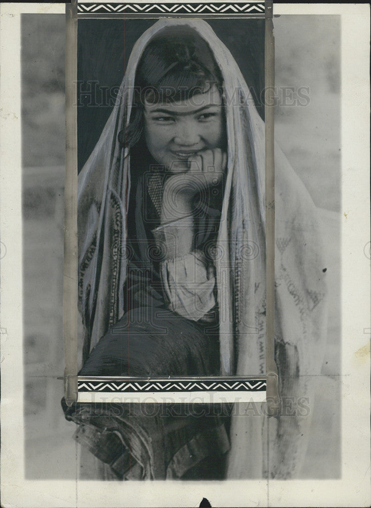 1938 Press Photo Rare Picture Of A Turkish Flapper - Historic Images