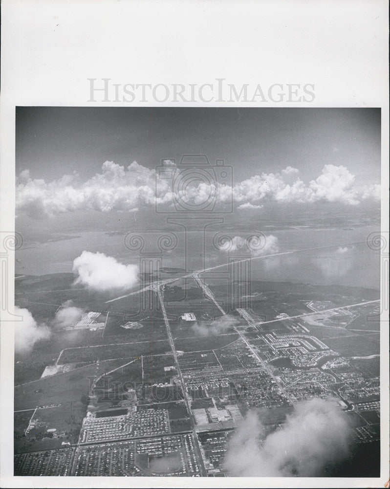 1964 Press Photo Aerial View Of Tampa Bay Weather Cloudy - Historic Images