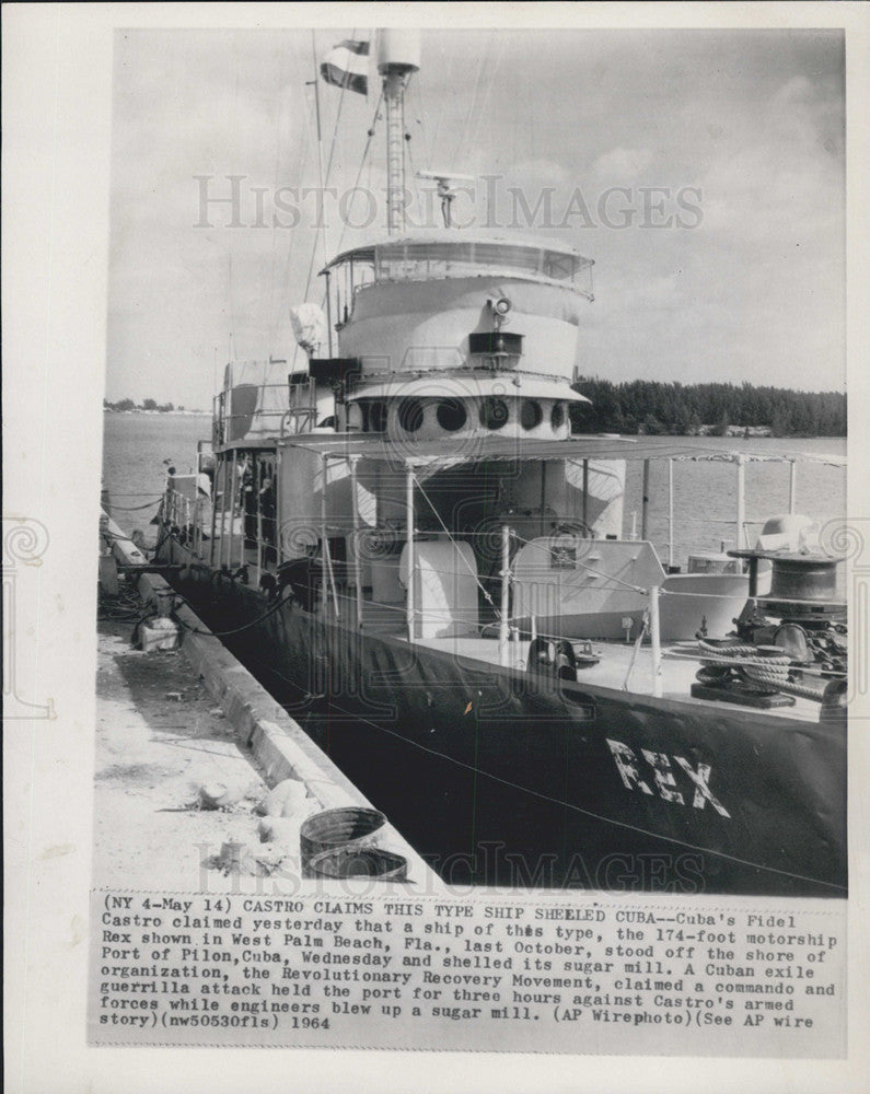 1964 Press Photo Fidel Castro Clainms This Type Ship Blew Up Its Sugar Mill - Historic Images