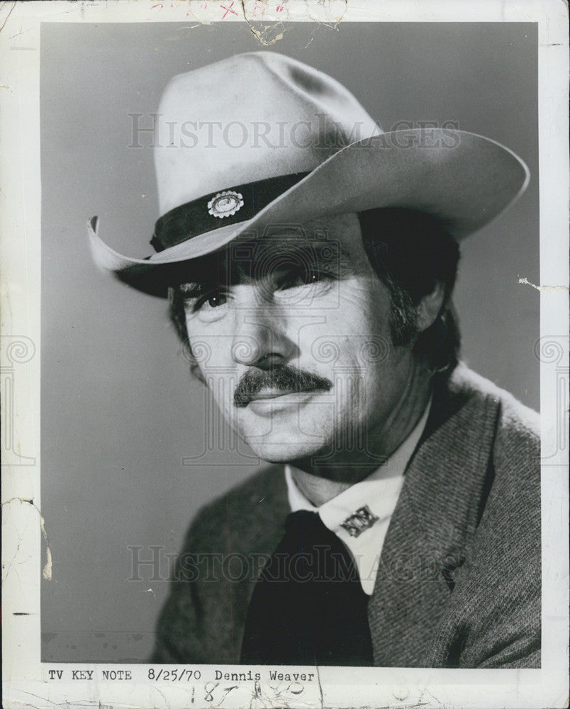 1970 Press Photo Actor Dennis Weaver - Historic Images