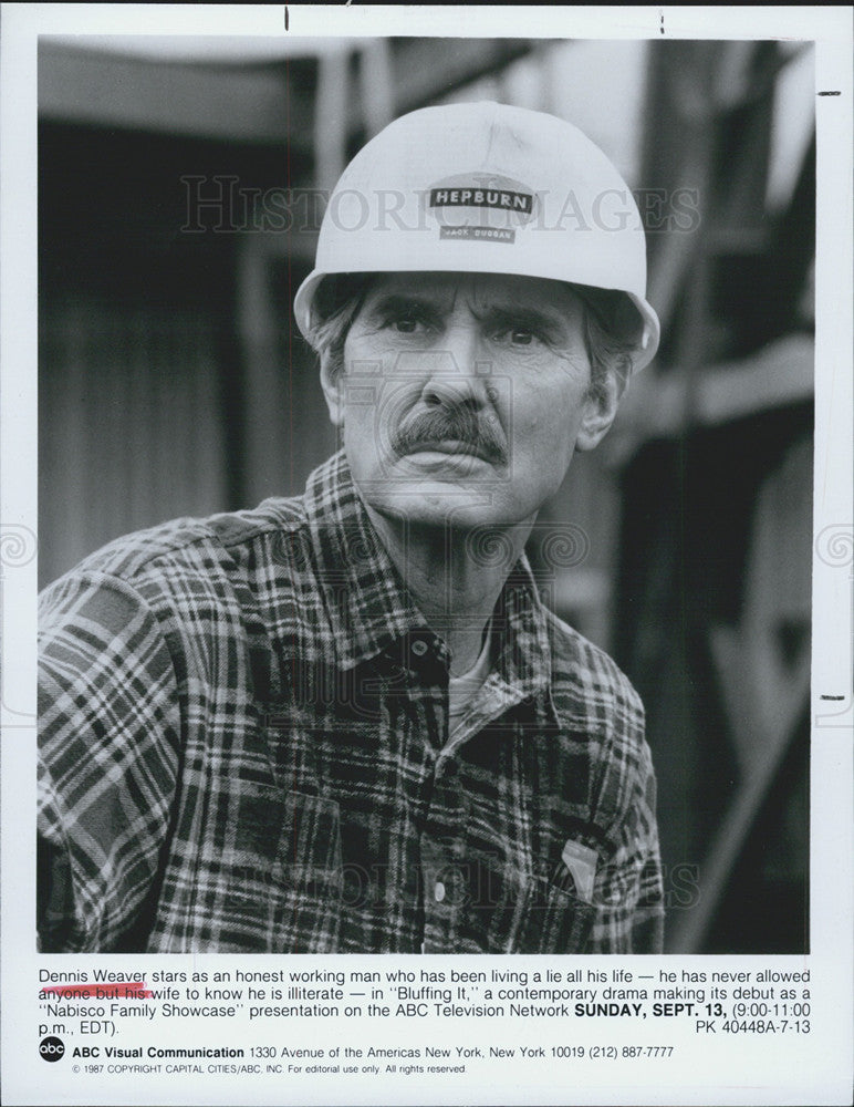 1987 Press Photo Dennis Weaver in Bluffing It - Historic Images