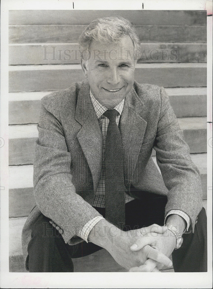 1986 Press Photo Wayne Rogers in One Terrific Guy - Historic Images