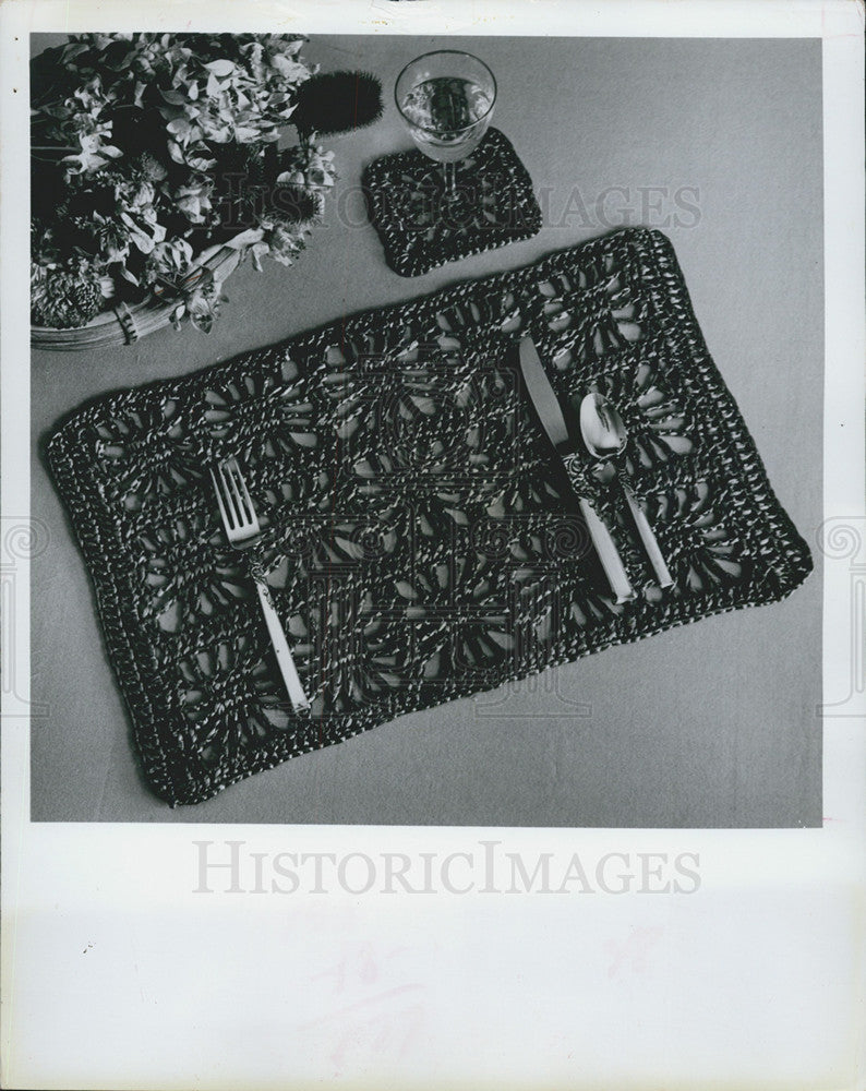 1971 Press Photo Crocheted place mats - Historic Images