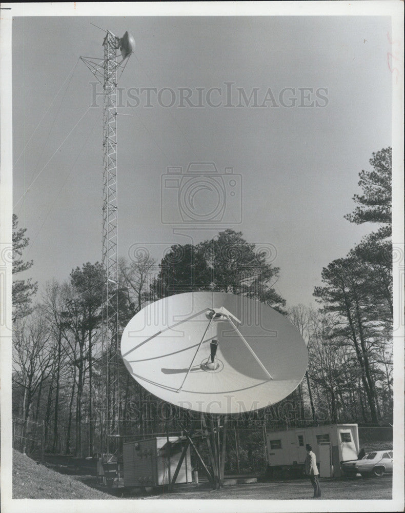 1978 Press Photo WTCG Satellite Dish Florida - Historic Images