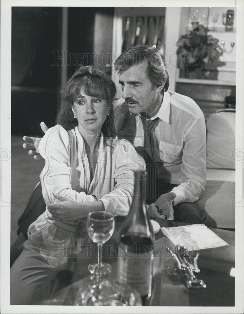 1983 Press Photo Dennis Weaver &amp; Pamela Bellwood &quot;Cocaine: One Man&#39;s Seduction&quot; - Historic Images