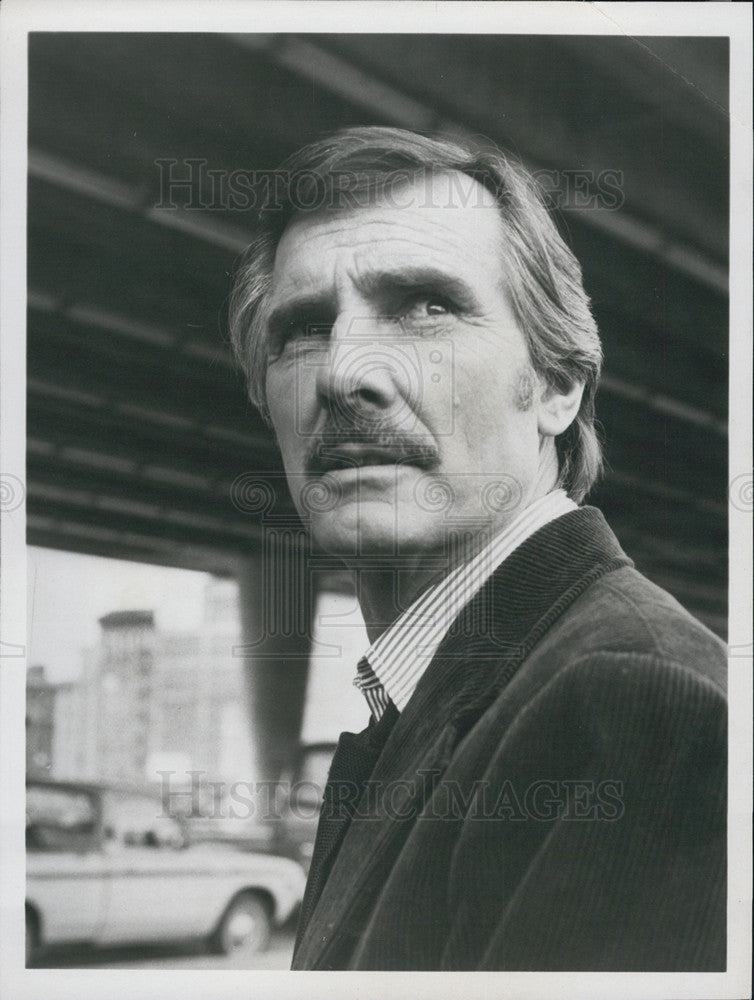 1979 Press Photo Stone Series Dennis Weaver Deep Sleeper Episode Scene - Historic Images