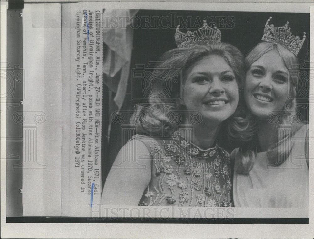 1971 Press Photo Ceil Jenkins and Suzanne Dennis, Miss Alabama - Historic Images