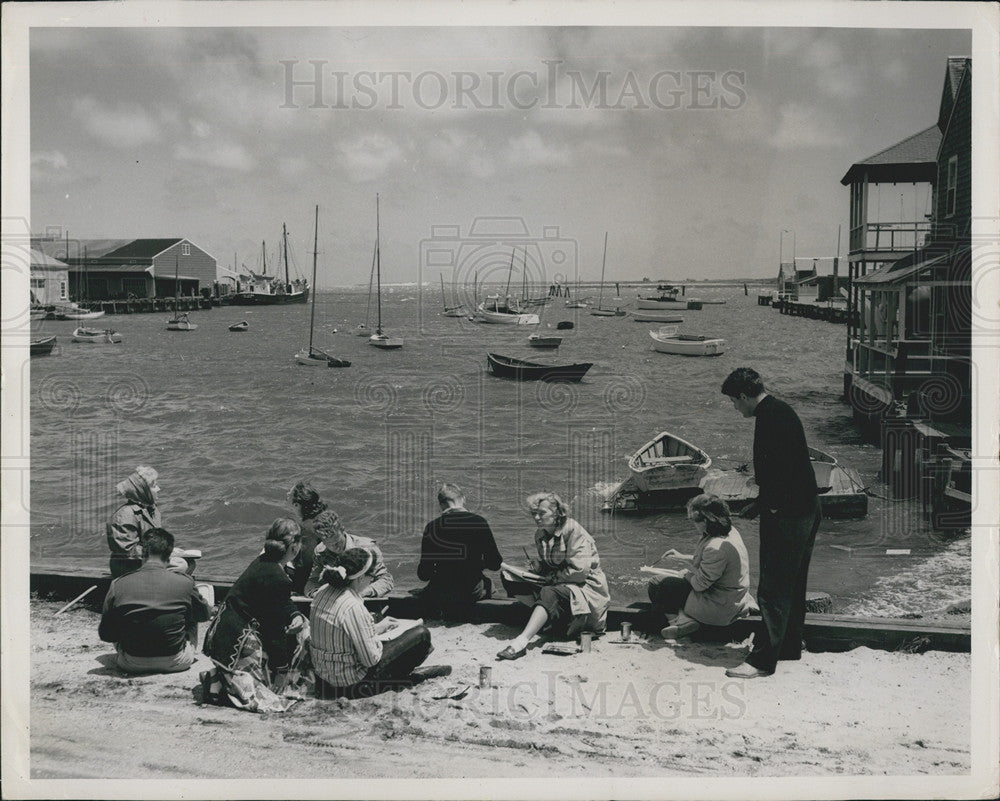 Press Photo A Beach/Boating Scene In Massachusetts - Historic Images