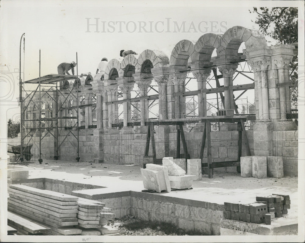 Press Photo Cloister Walk, Interior Wall - Historic Images