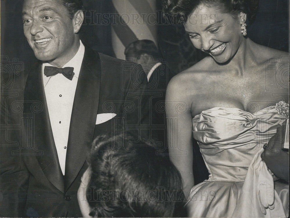 1953 Press Photo Tony Martin &amp; His Wife Cyd Charisse At Hollywood Night Spot - Historic Images