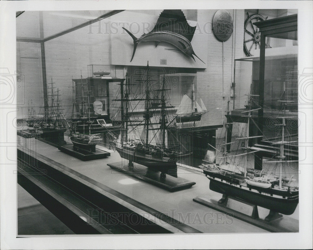 Press Photo Model ships owned by President Kennedy displayed at Kennedy Memorial - Historic Images