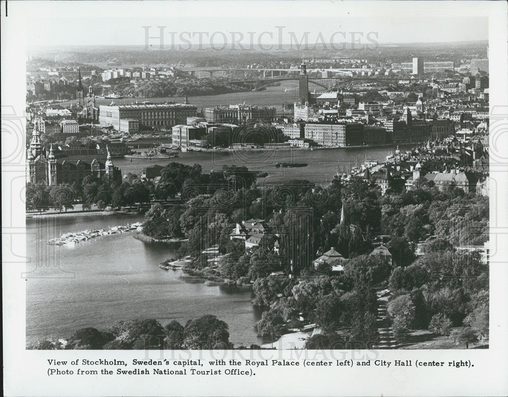 1984 Press Photo Royal Palace and City Hall in Stockholm, Sweden - Historic Images