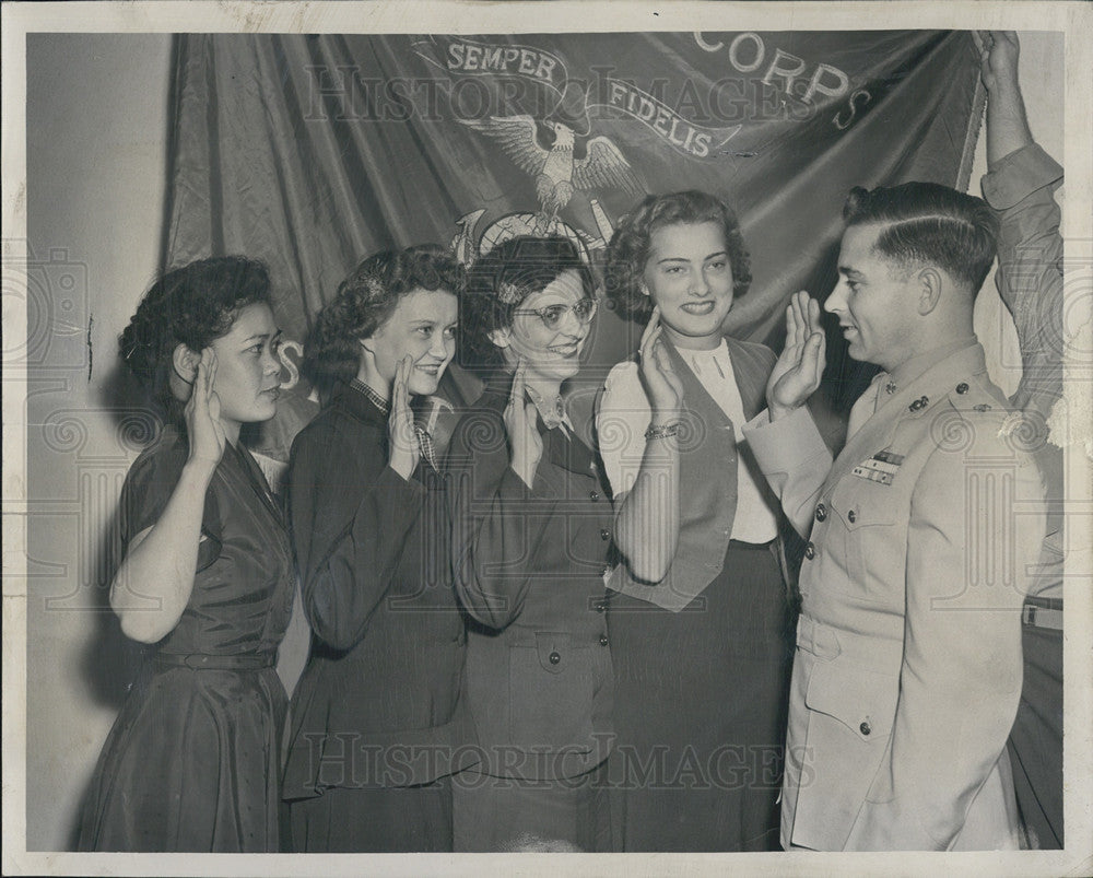 1949 Press Photo Women Marine recruits - Historic Images