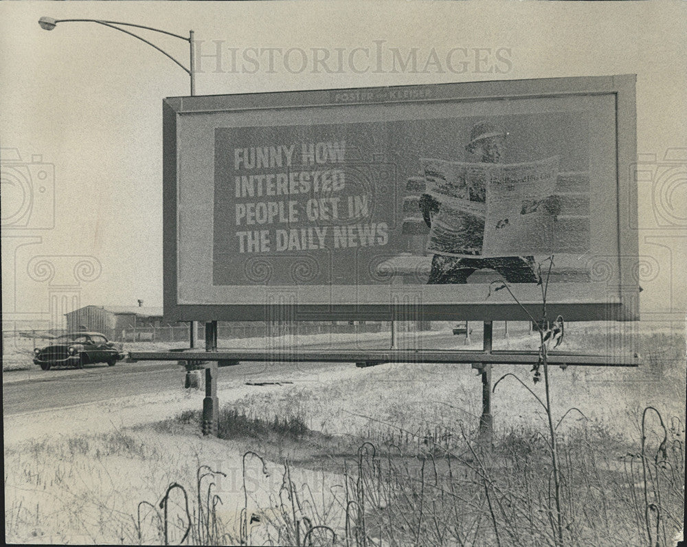 1965 Press Photo Billboard for the Daily News Newspaper - Historic Images