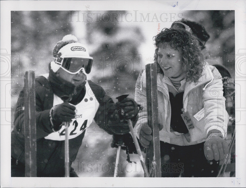 Press Photo Winter Special Olympics Athlete Bobby Hartley & Holly Oglesby - Historic Images