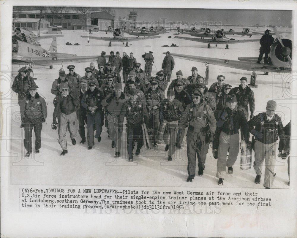 1956 Press Photo West German Air Force Pilots Training Luftwaffe Planes - Historic Images