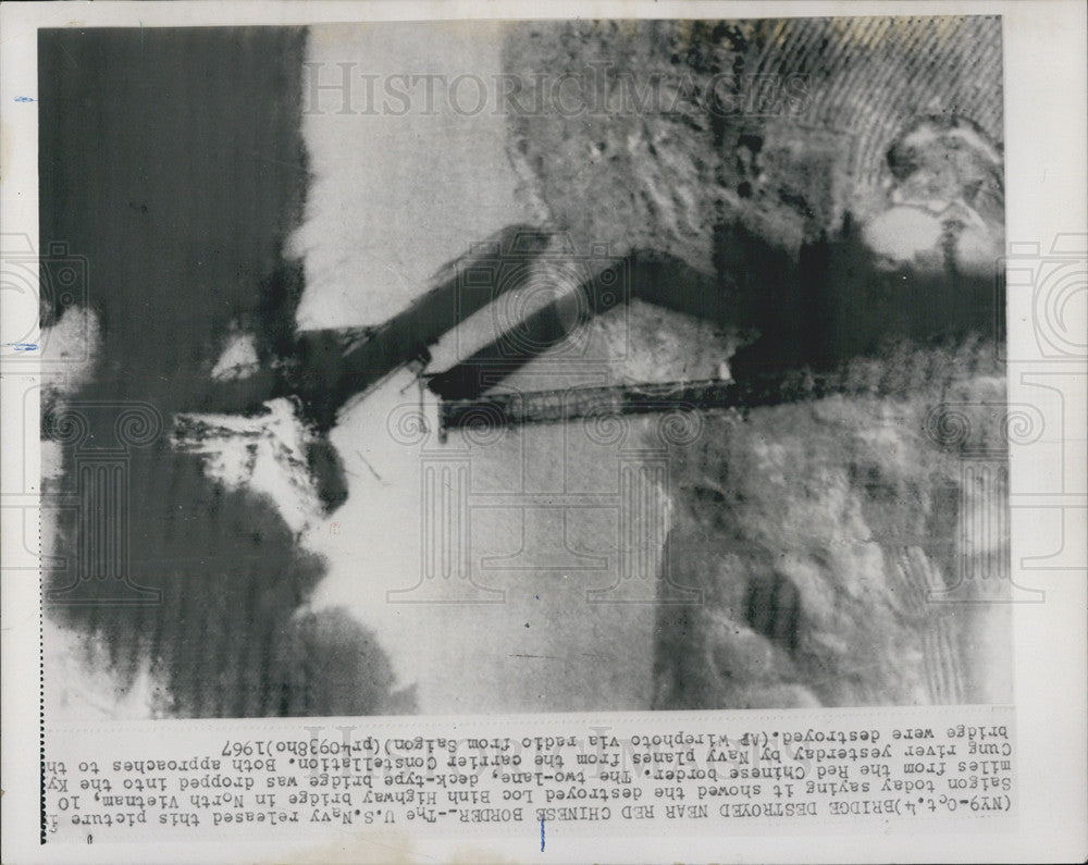 1967 Press Photo Aerial bombings in Vietnam - Historic Images