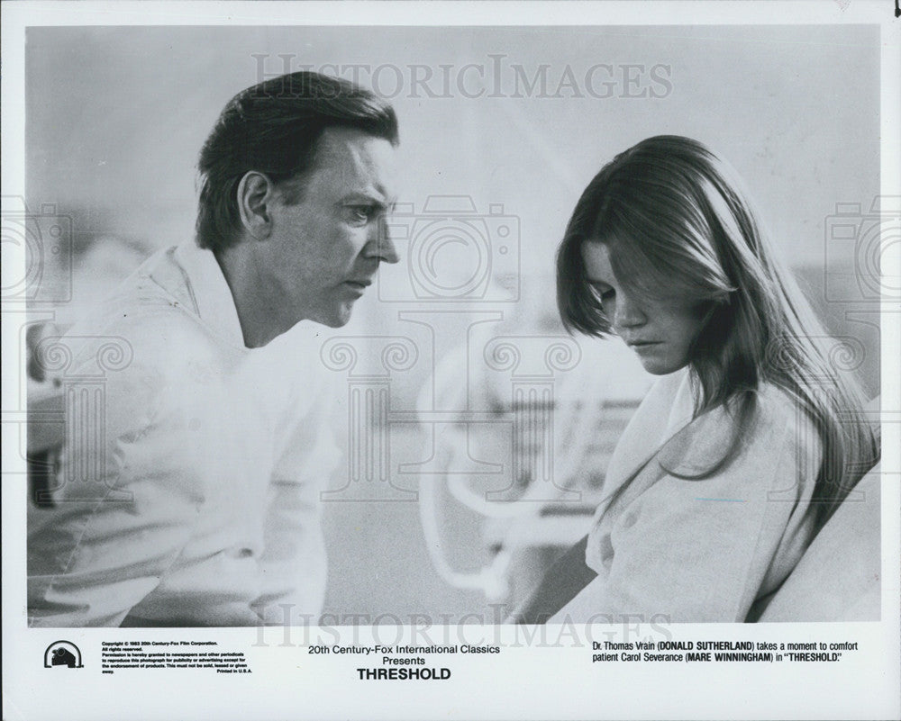 1983 Press Photo Threshold Donald Sutherland Mare Winningham 20th Century Fox - Historic Images