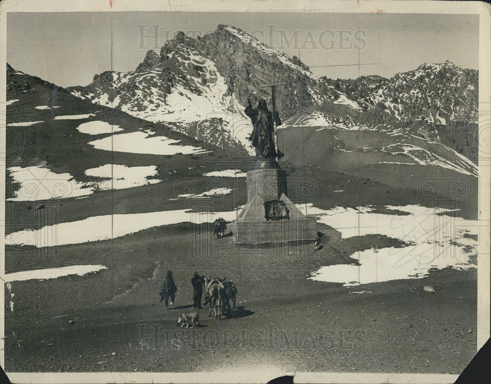 1931 Press Photo Bariloche Christ of the Andes Monument Statue - Historic Images