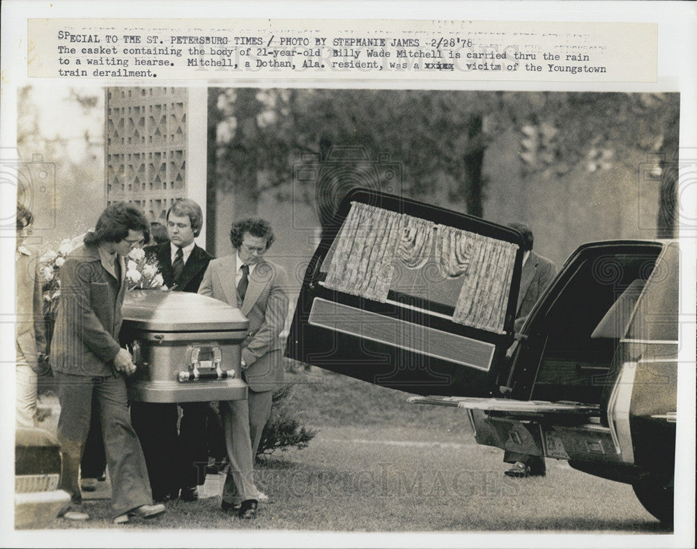 1976 Press Photo Billy Wade Mitchell Killed in Youngstown Train Derailment - Historic Images