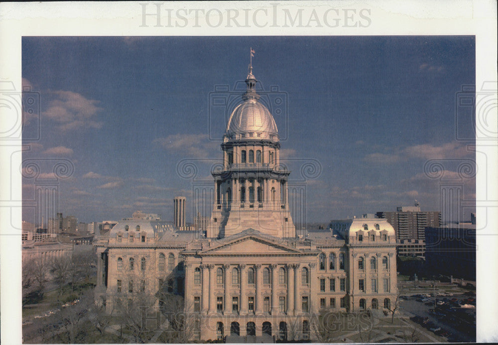 1992 Press Photo Chicago&#39;s Hold On Capital At End - Historic Images