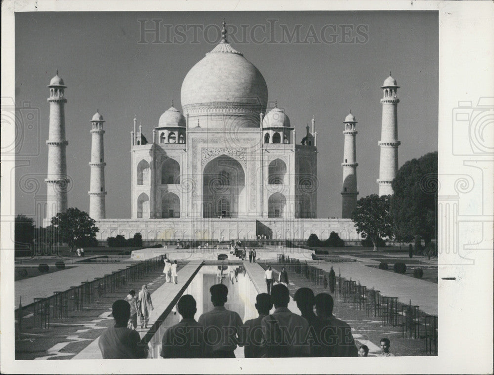 1987 Press Photo of the Taj Mahal in India - Historic Images