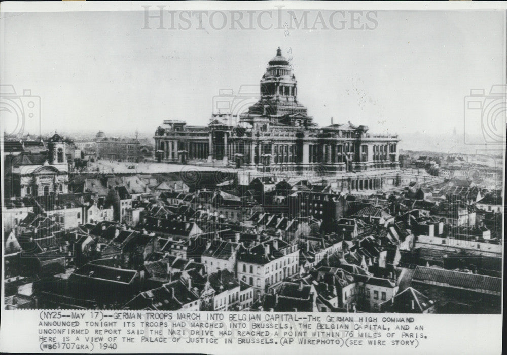 1940 Press Photo German troops march in to the Belgian Capitol - Historic Images