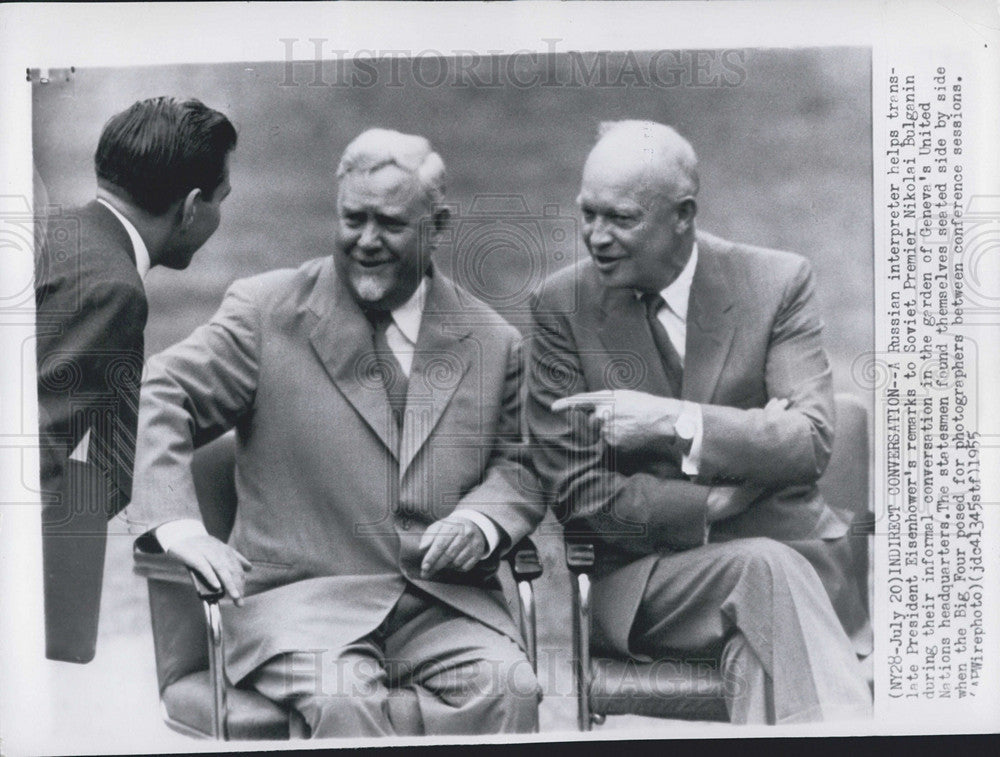 1955 Press Photo A russian interpreter helps translate President Eisenhowers - Historic Images