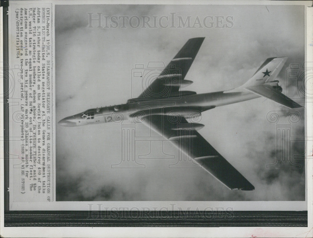 1964 Press Photo Badger TU16 Strategic Bomber-US Delegate Wants To Disarm - Historic Images