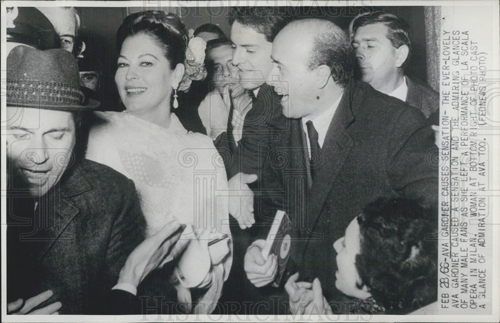 1966 Press Photo Ava AGrdner Causes Sensation After La Scala Performance-Milan - Historic Images