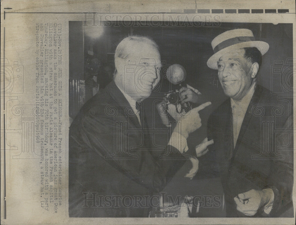 1969 Press Photo French actor Maurice Chevalier and Jazz great Duke Ellington - Historic Images