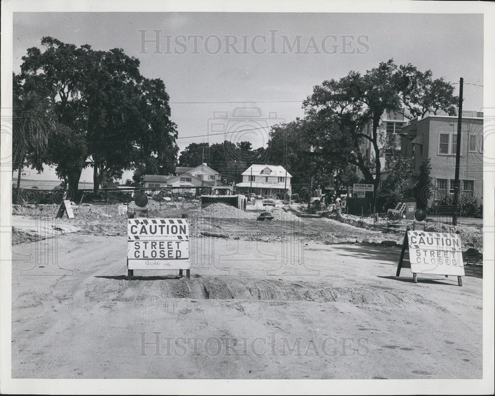 1964  Press Photo ST Pete Street Paving - Historic Images