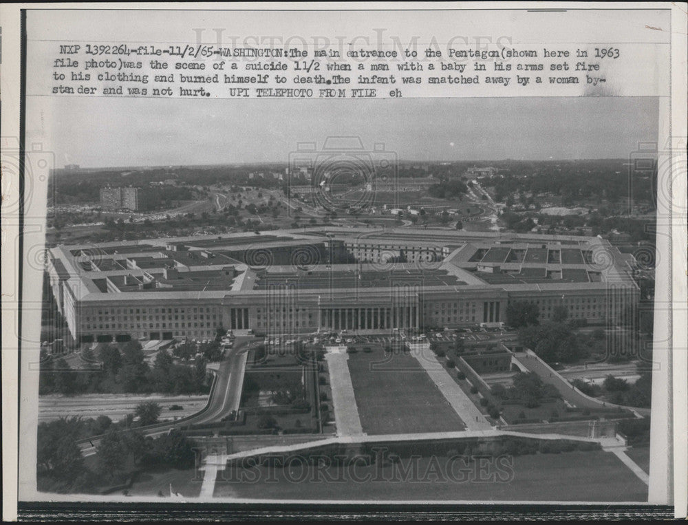 1965 Press Photo Pentagon, Main Entrance - Historic Images