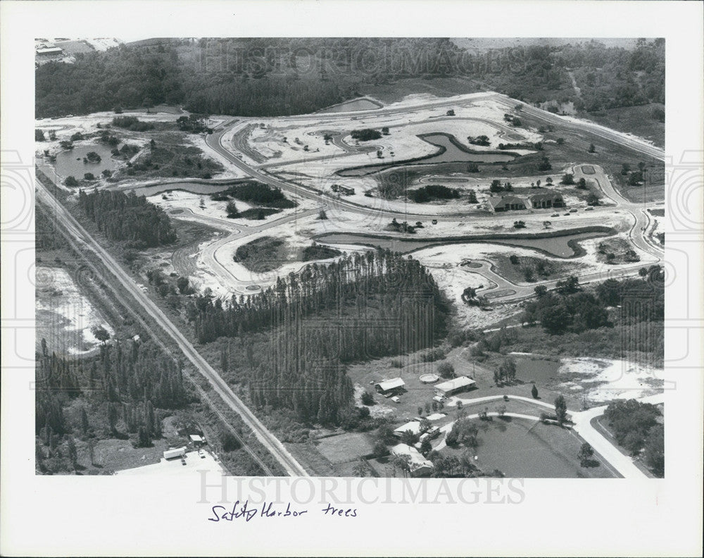 1985 Press Photo Safety Harbor, Huntington Trail - Historic Images