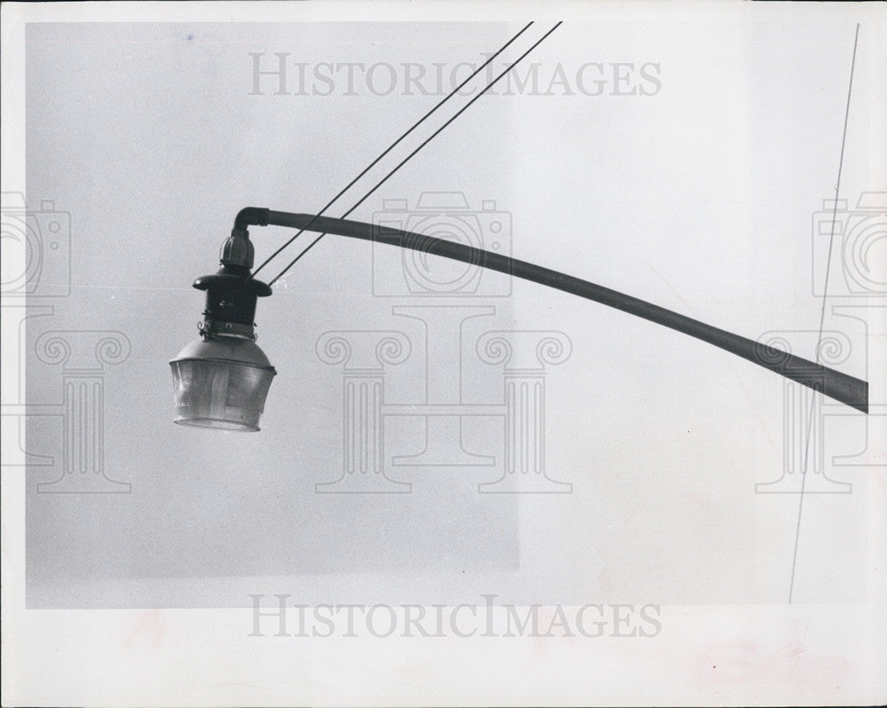 1966 Press Photo St Petersburg Street Lights 10th Street South - Historic Images