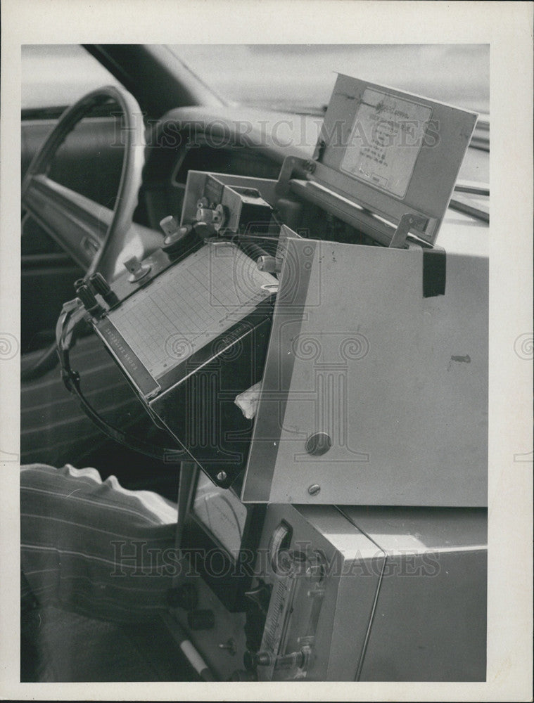 1971 Press Photo Speed recording equipment in Fla. police car - Historic Images