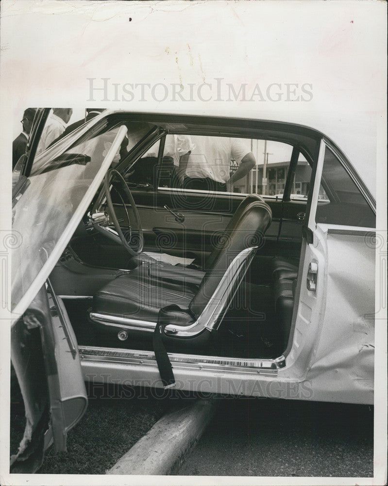 1962 Press Photo Mrs Jane Lee Manning Automobile Seat Belts - Historic Images