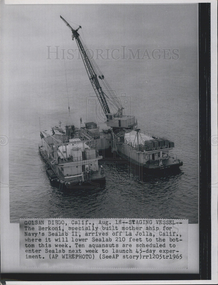 1965 Press Photo The Berkoni, a Navy mothership for the Sealab II - Historic Images