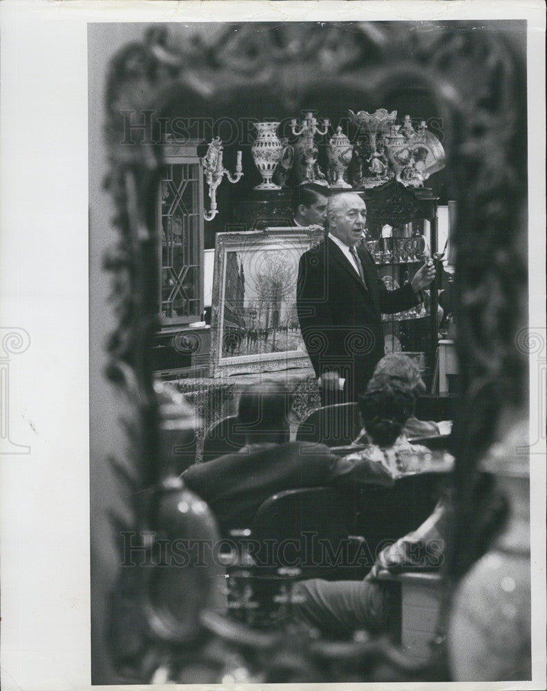 1962 Press Photo Auction House St Petersburg Art Gallery - Historic Images