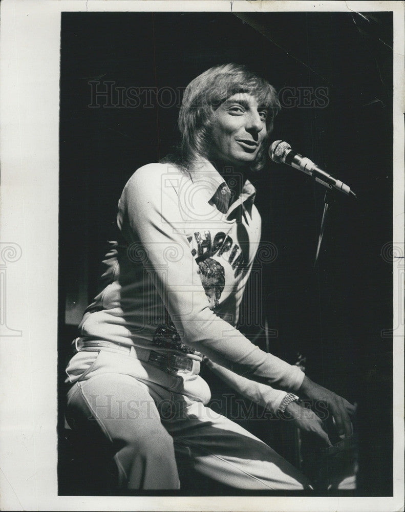 1975 Press Photo Barry Manilow - Historic Images