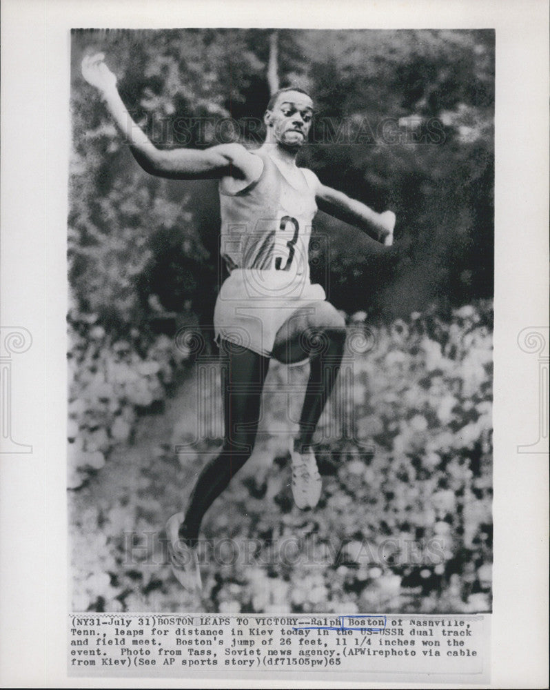 1965 Press Photo Ralph Boston in Long jump in Kiev - Historic Images