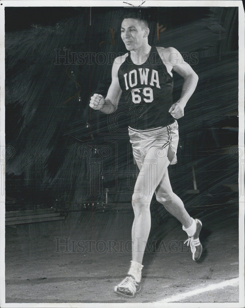 Roger Kerr 1962 Vintage Press Photo Print - Historic Images